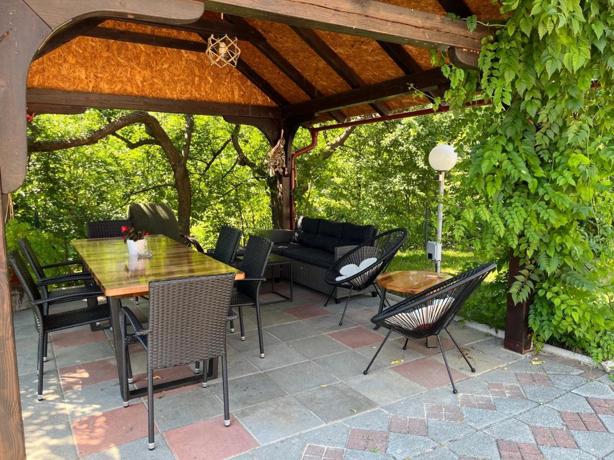 Guesthouse Hodak Seliste Dreznicko Ngoại thất bức ảnh
